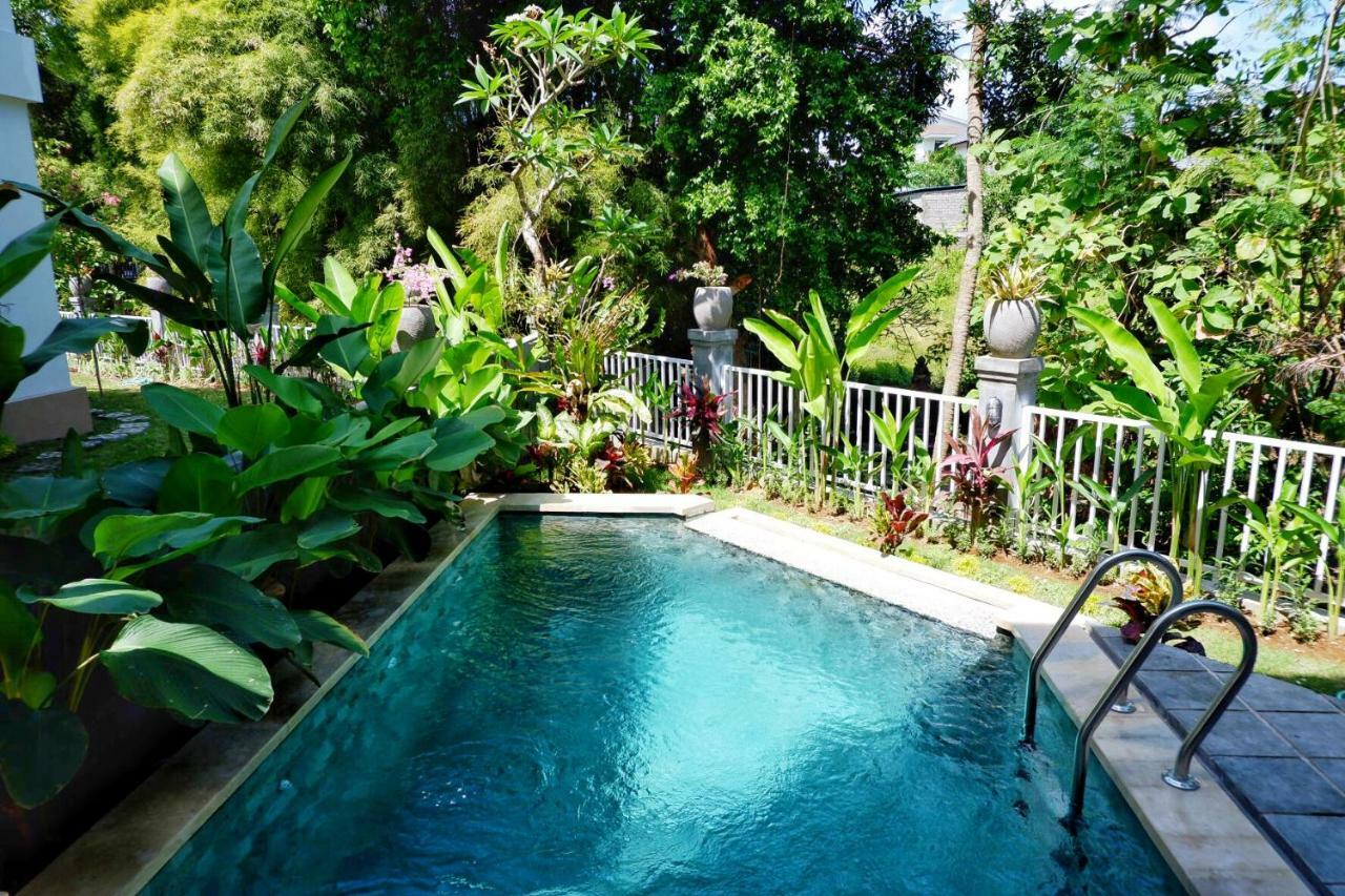 Отель The Sloth Bali Чангу Экстерьер фото